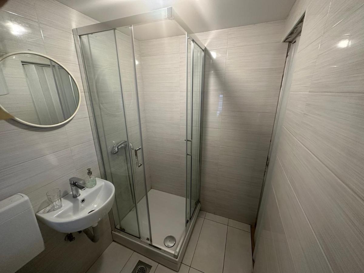 Room Stara Vrata ริเยกา ภายนอก รูปภาพ